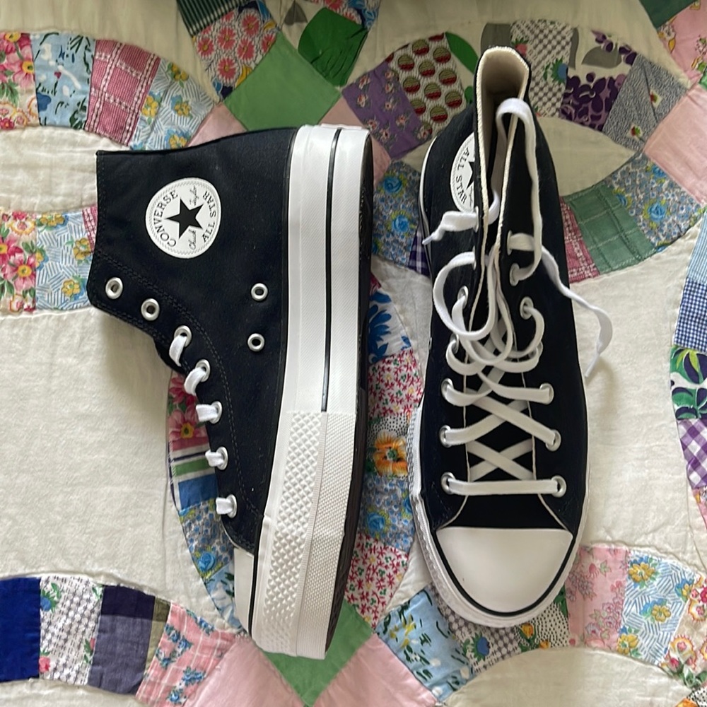 Converse platforms black brand new never worn